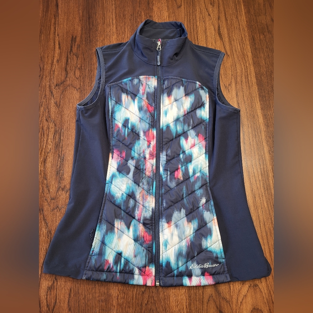 Eddie Bauer Women's Colorful Lightweight Insulated Full Zip Athletic Vest Small